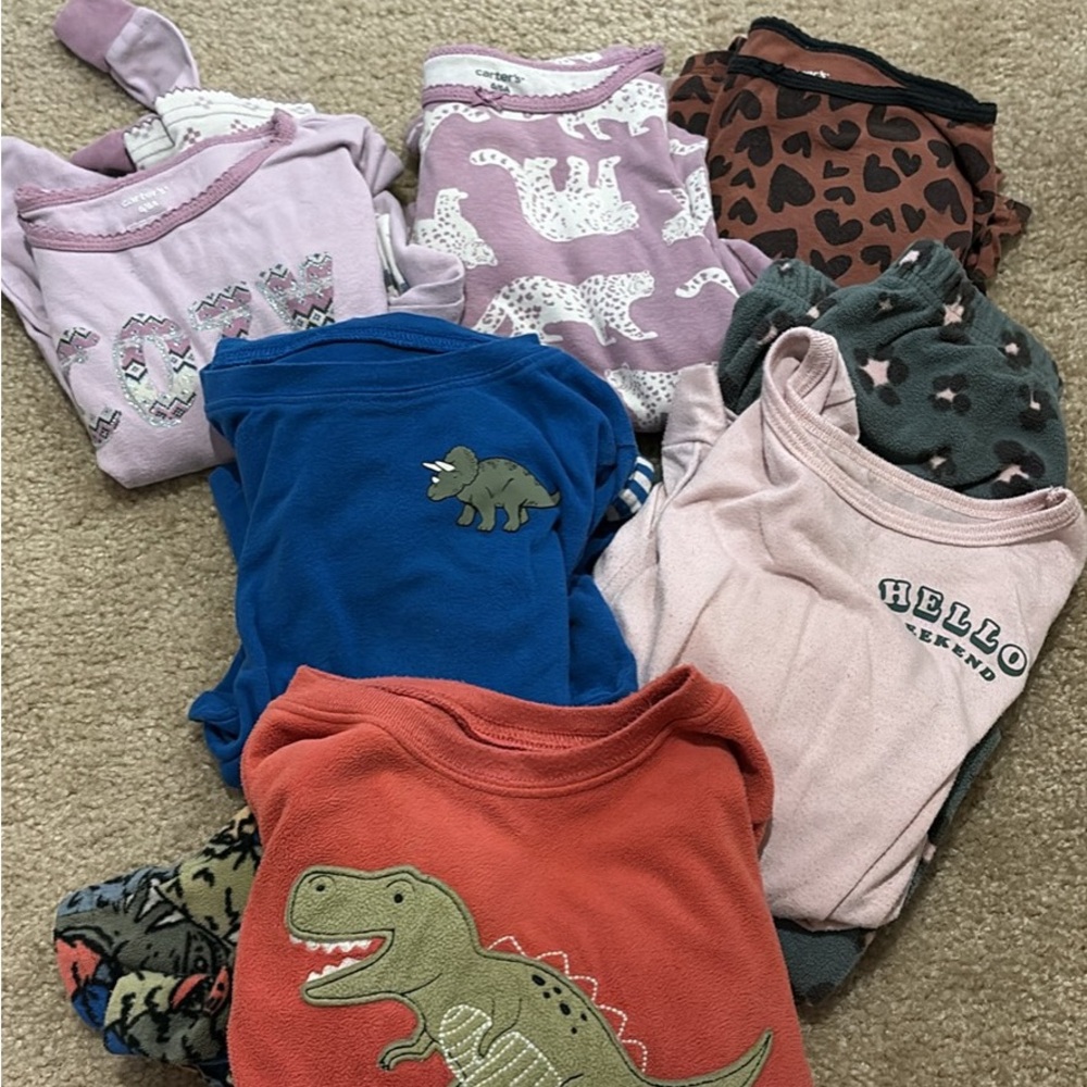 Carter's Kids Pajama Sets - Size 6/6A